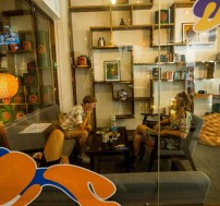 viet-asia-tour-mad-monkey-hostel-phnom-penh (17)